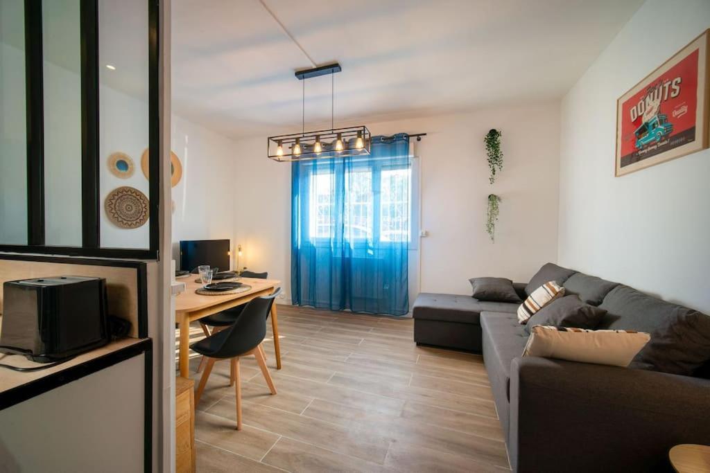 Fully Equiped Wifi Apartment Sleeps 6 Marsella Exterior foto